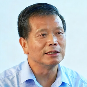 王义浩照片